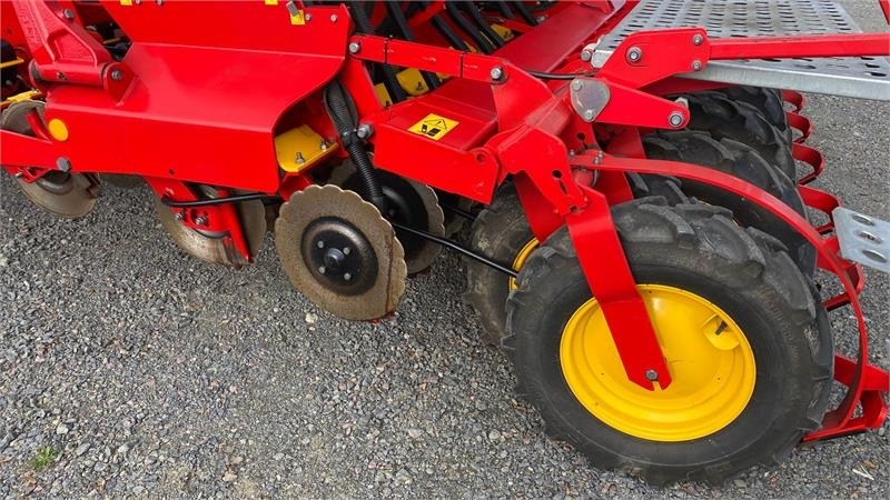 Vaderstad Rapid 400C Combi - Kombine ekim makinesi: fotoğraf 4 Vaderstad Rapid 400C Combi - Kombine ekim makinesi: fotoğraf 4