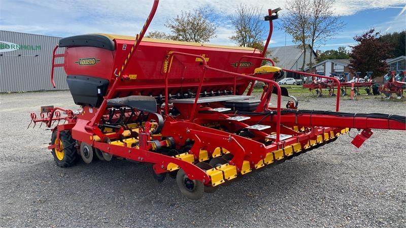Vaderstad Rapid 400C Combi - Kombine ekim makinesi: fotoğraf 1 Vaderstad Rapid 400C Combi - Kombine ekim makinesi: fotoğraf 1