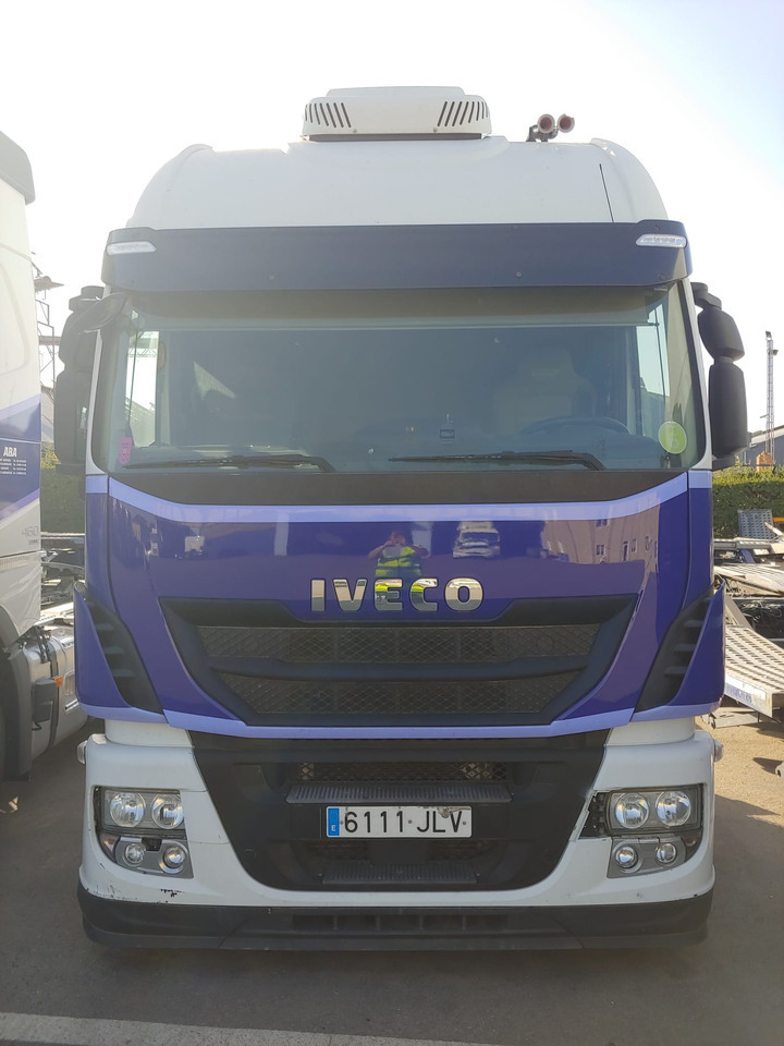 IVECO AS190S50FP - Araba taşıyıcı kamyon: fotoğraf 1 IVECO AS190S50FP - Araba taşıyıcı kamyon: fotoğraf 1