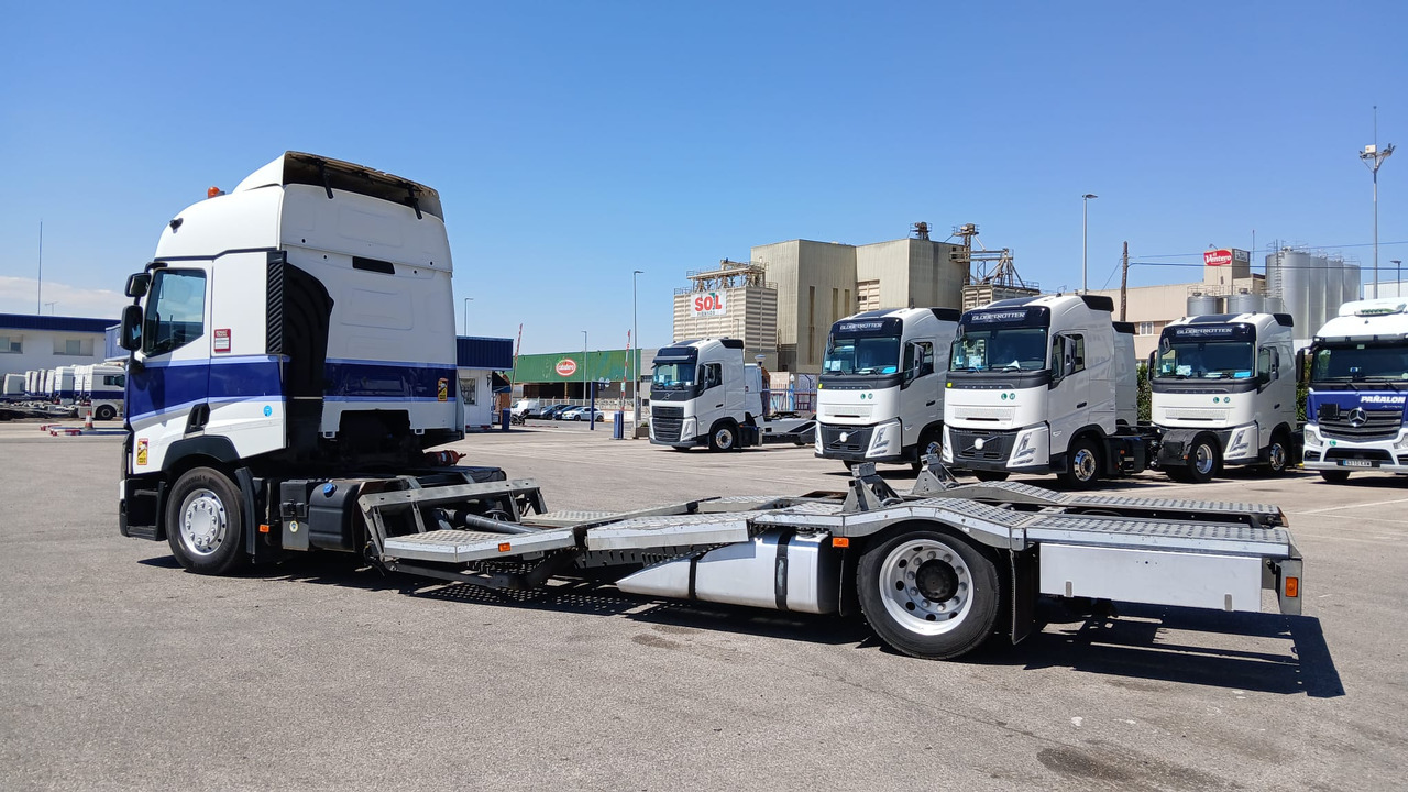RENAULT T 520 - Araba taşıyıcı kamyon: fotoğraf 3 RENAULT T 520 - Araba taşıyıcı kamyon: fotoğraf 3