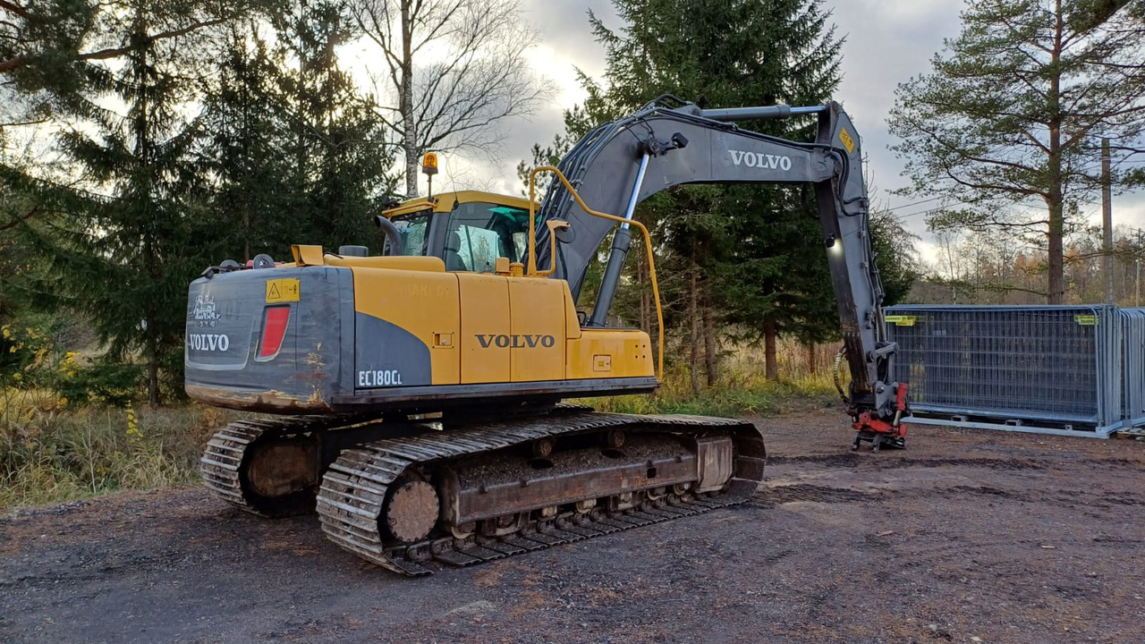 VOLVO EC180CL - Paletli ekskavatör: fotoğraf 4 VOLVO EC180CL - Paletli ekskavatör: fotoğraf 4