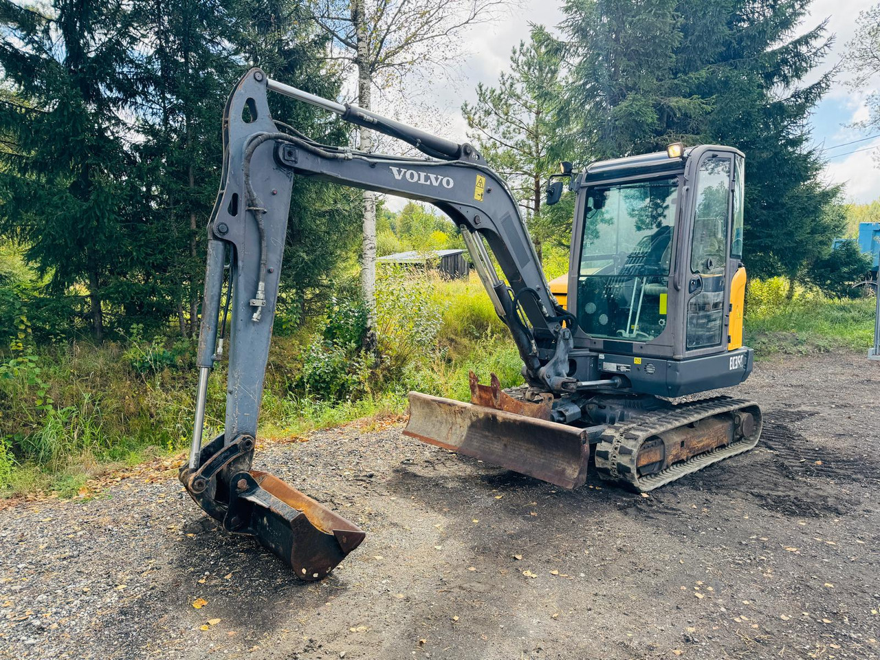 VOLVO EC35C - Mini ekskavatör: fotoğraf 1 VOLVO EC35C - Mini ekskavatör: fotoğraf 1