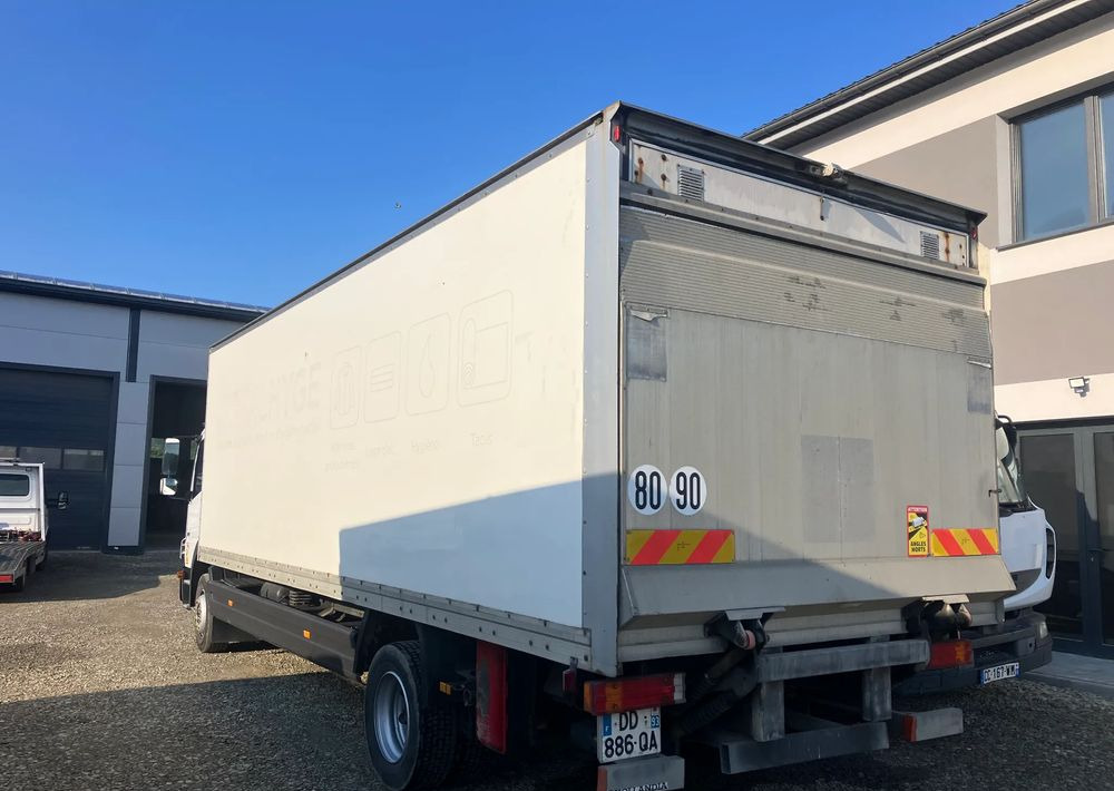 Mercedes-Benz Atego 1218 kurierka kontener - Kapalı kasa kamyon: fotoğraf 3 Mercedes-Benz Atego 1218 kurierka kontener - Kapalı kasa kamyon: fotoğraf 3