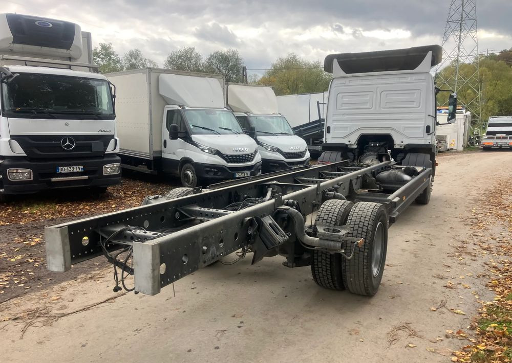 Mercedes-Benz Mercedes Atego 1218 Rama do zabudowy kiper beczka hakowiec laweta - Şasi kamyon: fotoğraf 3 Mercedes-Benz Mercedes Atego 1218 Rama do zabudowy kiper beczka hakowiec laweta - Şasi kamyon: fotoğraf 3