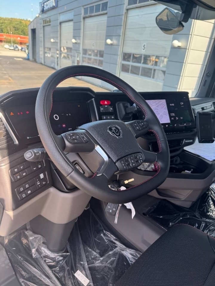 Scania R 590 8x4*4 Joab Lastväxlare - Kancalı yükleyici kamyon: fotoğraf 2 Scania R 590 8x4*4 Joab Lastväxlare - Kancalı yükleyici kamyon: fotoğraf 2