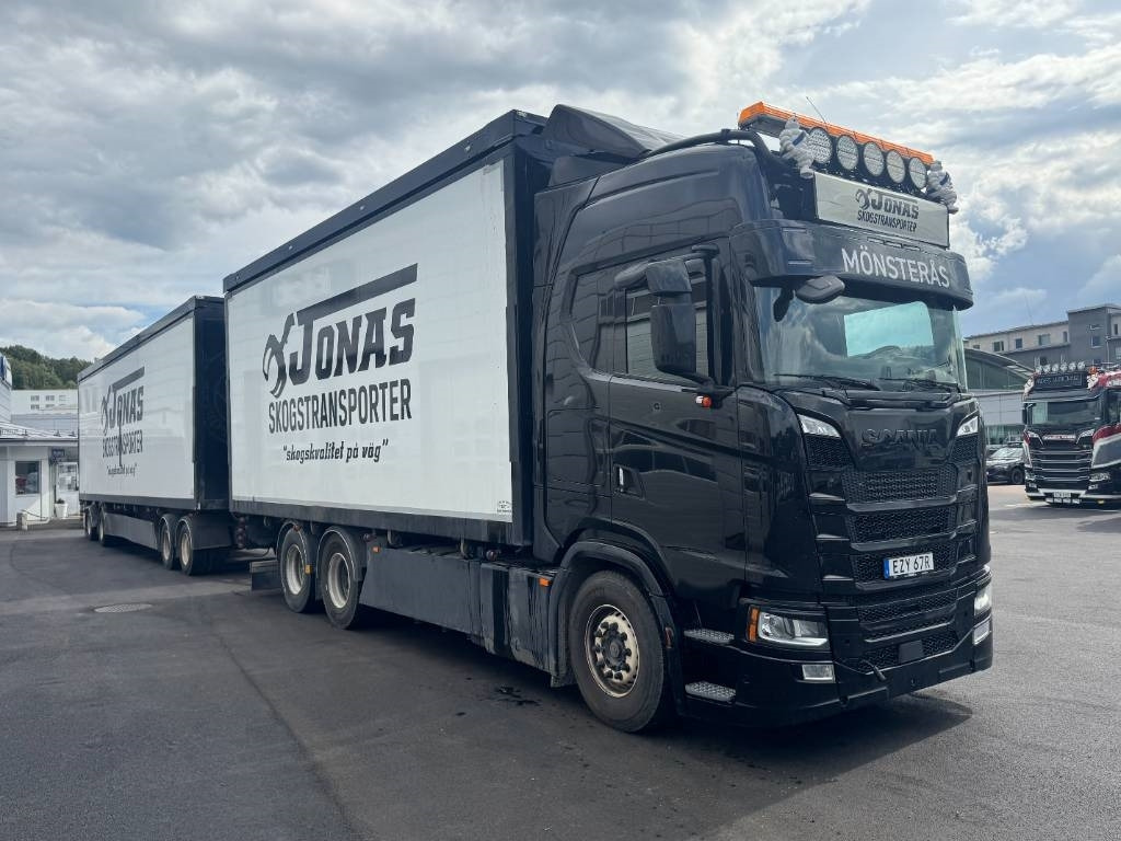 Scania S650 B6x2 Komplett flisekipage  - Damperli kamyon: fotoğraf 2 Scania S650 B6x2 Komplett flisekipage  - Damperli kamyon: fotoğraf 2