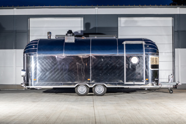 Airstream Style Mirage Mirage - Büfe karavan: fotoğraf 4 Airstream Style Mirage Mirage - Büfe karavan: fotoğraf 4