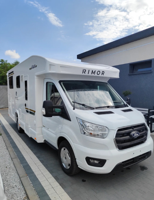 RIMOR Rimor KILIG 95 Plus NEW Retrofitted 5 Passenger Winter Camera Navigation - Camper van: fotoğraf 1 RIMOR Rimor KILIG 95 Plus NEW Retrofitted 5 Passenger Winter Camera Navigation - Camper van: fotoğraf 1