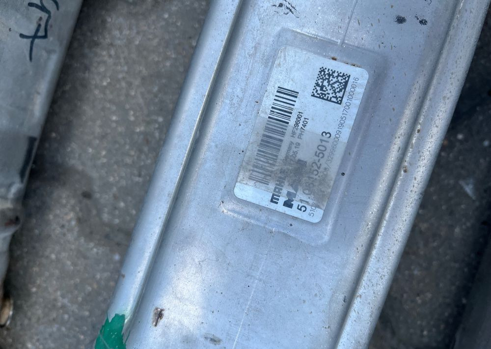 Recyrkulator MAN TGX TGS chłodnica spalin agr egr - Yedek parça - Kamyon: fotoğraf 4 Recyrkulator MAN TGX TGS chłodnica spalin agr egr - Yedek parça - Kamyon: fotoğraf 4
