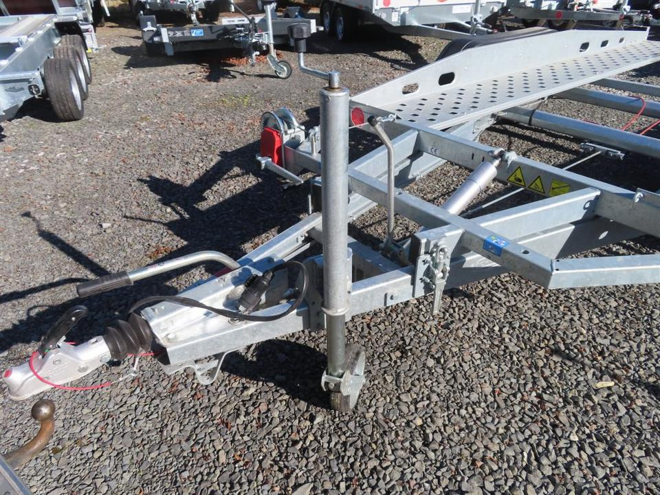 Böckmann, Autotransporter, 2,7 to. kippbar, 100 km, PKW Anhänger - Araba taşıyıcı römork: fotoğraf 3 Böckmann, Autotransporter, 2,7 to. kippbar, 100 km, PKW Anhänger - Araba taşıyıcı römork: fotoğraf 3