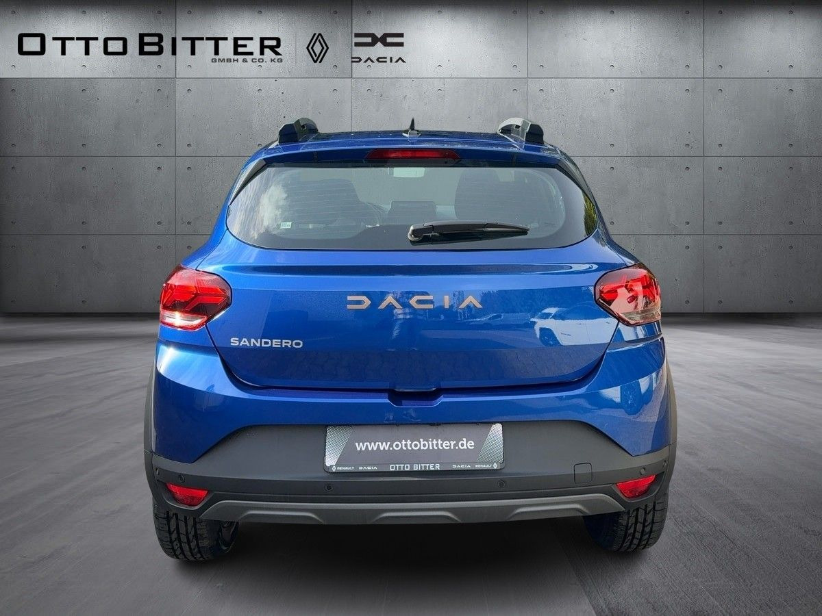 Dacia Sandero Stepway Extreme TCe110 CITY-PAKET/NAVI - Sedan araba: fotoğraf 3 Dacia Sandero Stepway Extreme TCe110 CITY-PAKET/NAVI - Sedan araba: fotoğraf 3