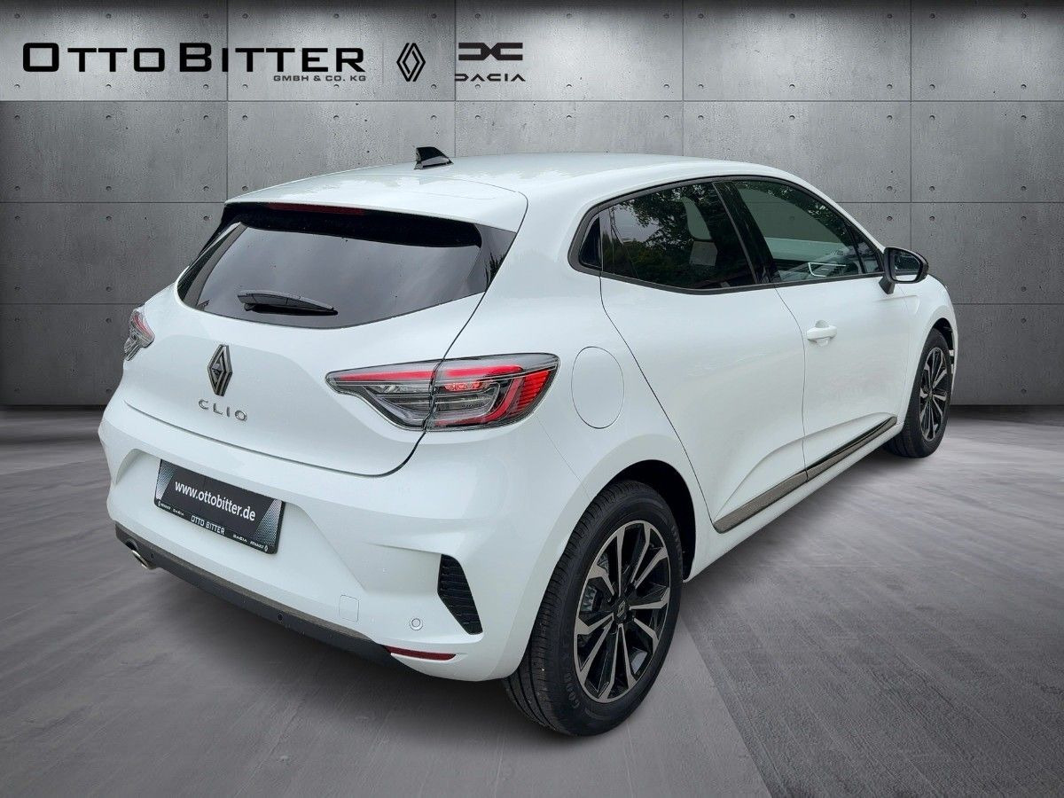 Renault Clio Techno TCe90 PAKET-NAVI+WINTER (SITZH/NAVI) - Sedan araba: fotoğraf 4 Renault Clio Techno TCe90 PAKET-NAVI+WINTER (SITZH/NAVI) - Sedan araba: fotoğraf 4
