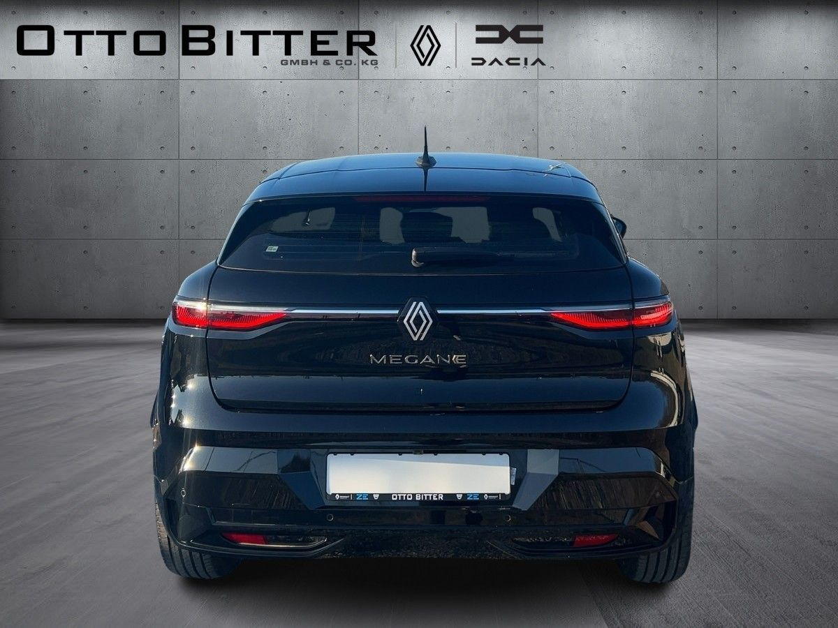 Renault Megane E-Tech Equilibre EV40 CITY-PAKET/SCHUKÓ - Sedan araba: fotoğraf 3 Renault Megane E-Tech Equilibre EV40 CITY-PAKET/SCHUKÓ - Sedan araba: fotoğraf 3