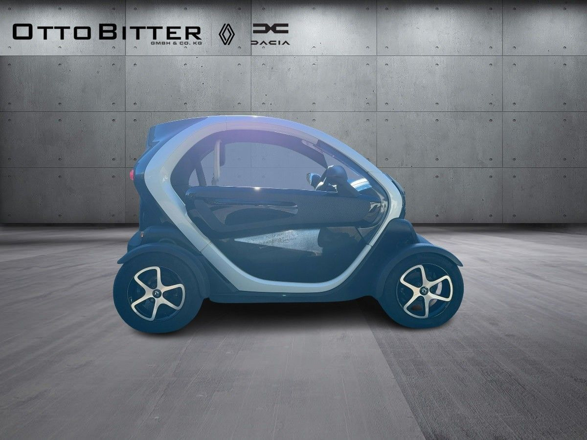 Renault Twizy Technic BATTERIEKAUF (Bought battery) - Binek araba: fotoğraf 5 Renault Twizy Technic BATTERIEKAUF (Bought battery) - Binek araba: fotoğraf 5