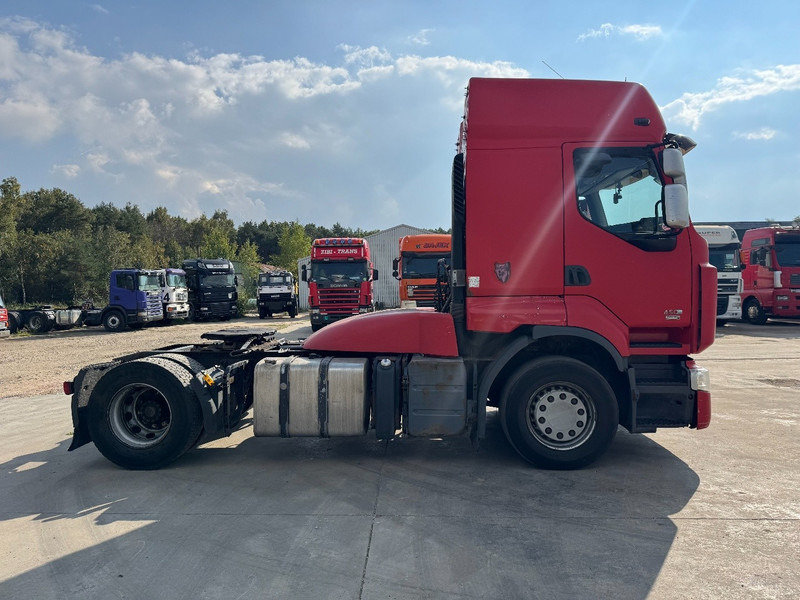 Renault Premium 450 DXI (MANUAL GEARBOX / BOITE MANUELLE / 982.000 km / PTO) - Çekici: fotoğraf 4 Renault Premium 450 DXI (MANUAL GEARBOX / BOITE MANUELLE / 982.000 km / PTO) - Çekici: fotoğraf 4