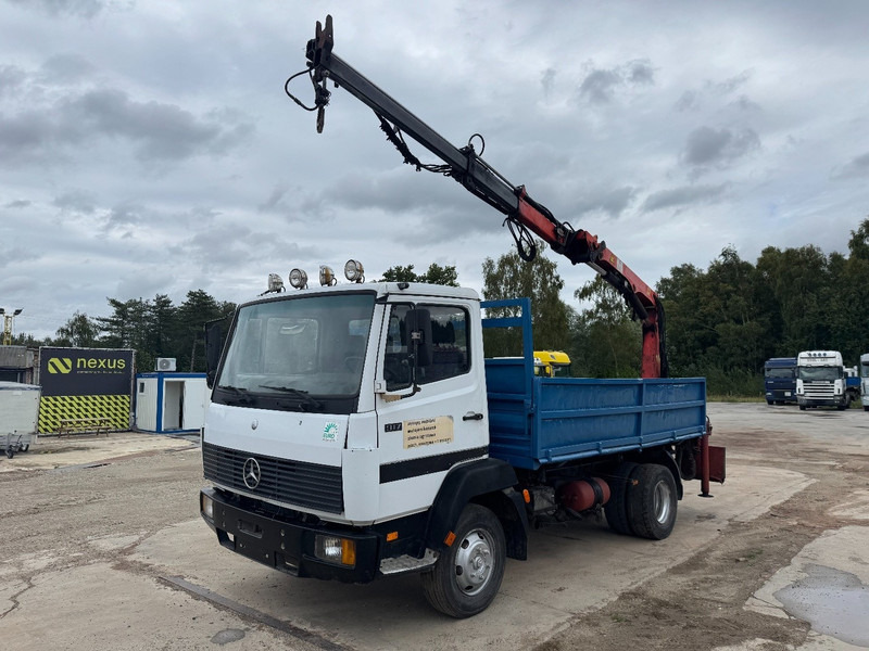 Mercedes-Benz SK 917 (STEEL SUSPENSION / PARLFINGER CRANE / AUXILIARY / 6 CYLINDER WITH MANUAL PUMP) - Damperli kamyon, Vinçli kamyon: fotoğraf 1 Mercedes-Benz SK 917 (STEEL SUSPENSION / PARLFINGER CRANE / AUXILIARY / 6 CYLINDER WITH MANUAL PUMP) - Damperli kamyon, Vinçli kamyon: fotoğraf 1