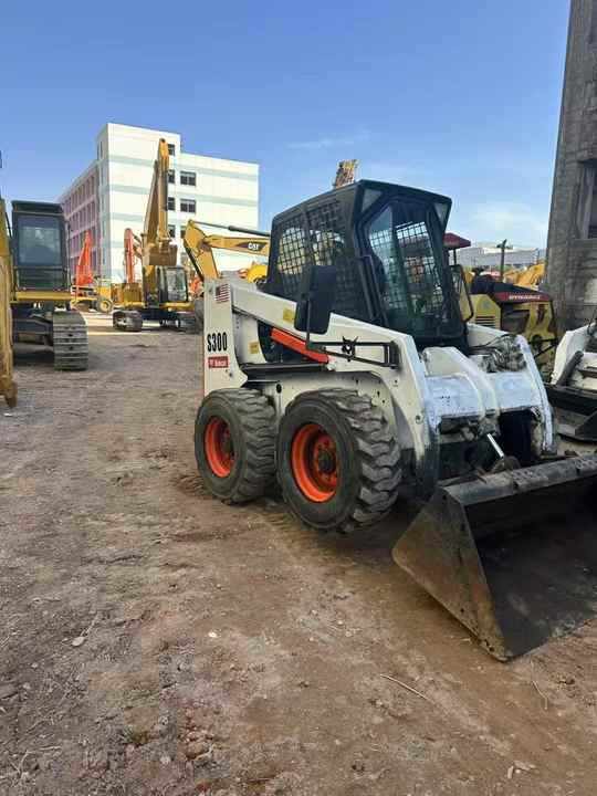 100%Ready Bobcat S300 Well Sold Most Famous Brand High Quality Bobcat S300 Skid Steer Loader for Sale - Mini yükleyici: fotoğraf 3 100%Ready Bobcat S300 Well Sold Most Famous Brand High Quality Bobcat S300 Skid Steer Loader for Sale - Mini yükleyici: fotoğraf 3