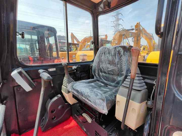 90% New Mini Excavator Doosan DH55, 5-Ton Mini Used Doosan Excavator with Low Price and Good Quality - Mini ekskavatör: fotoğraf 2 90% New Mini Excavator Doosan DH55, 5-Ton Mini Used Doosan Excavator with Low Price and Good Quality - Mini ekskavatör: fotoğraf 2