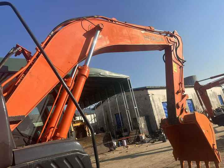 Affordable Hitachi ZX210-5G Used Construction Machinery | Well-Maintained, No Overhauls - Paletli ekskavatör: fotoğraf 4 Affordable Hitachi ZX210-5G Used Construction Machinery | Well-Maintained, No Overhauls - Paletli ekskavatör: fotoğraf 4