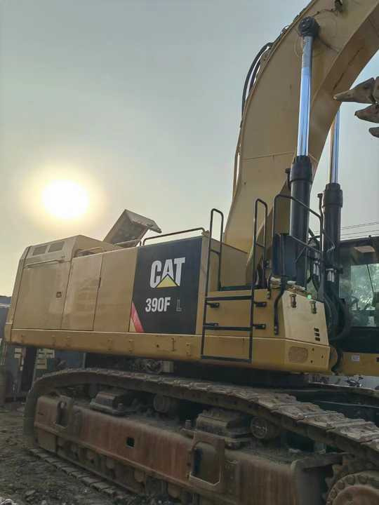 Cat 390F Gold Supplier Good Price Best Price 90tons Used Caterpillar 390F Good Price Used Caterpillar 390F - Paletli ekskavatör: fotoğraf 5 Cat 390F Gold Supplier Good Price Best Price 90tons Used Caterpillar 390F Good Price Used Caterpillar 390F - Paletli ekskavatör: fotoğraf 5