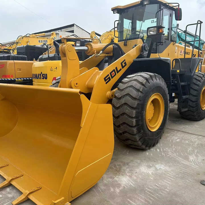 China Famous Brand SDLG Used SDLG 958L Wheel Loader Running Working Condition Low Price for Sale - Tekerlekli yükleyici: fotoğraf 1 China Famous Brand SDLG Used SDLG 958L Wheel Loader Running Working Condition Low Price for Sale - Tekerlekli yükleyici: fotoğraf 1