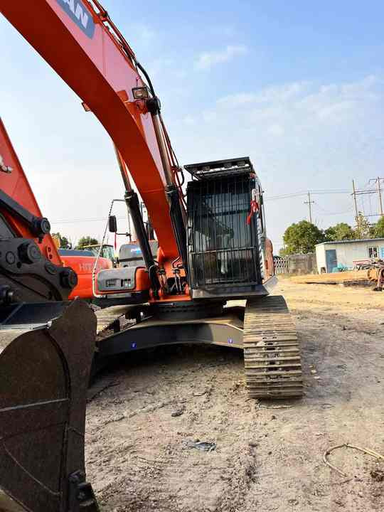 Doosan Construction Equipment Dx300 , Used Earth-moving Machine Doosan Excavator , Doosan Heavy Machines for Sale - Ekskavatör: fotoğraf 5 Doosan Construction Equipment Dx300 , Used Earth-moving Machine Doosan Excavator , Doosan Heavy Machines for Sale - Ekskavatör: fotoğraf 5
