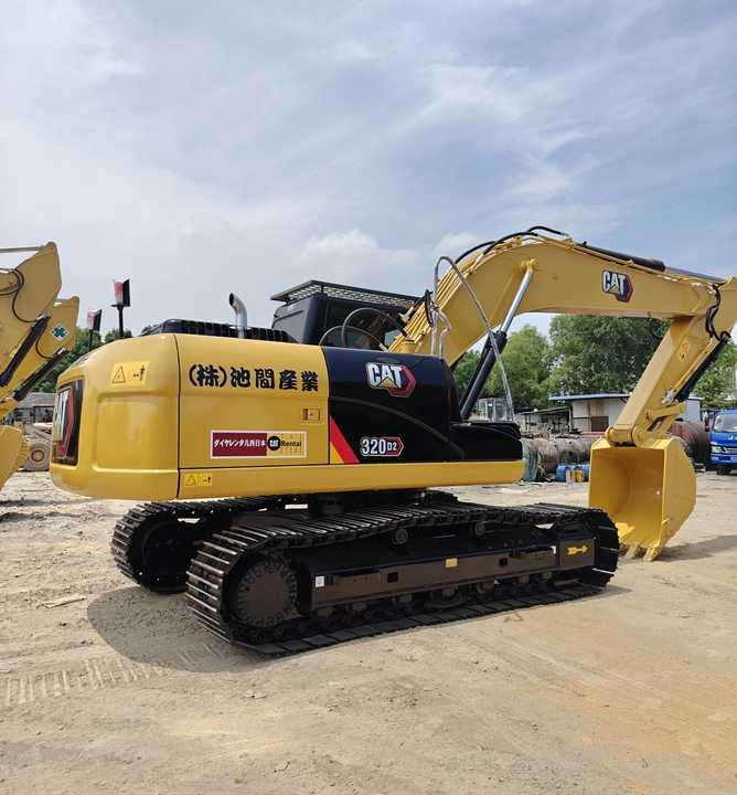 Good Condition Used Cat Excavator 320D2 Caterpillar Second Hand Excavator 312D 315D 320d for Sale - Paletli ekskavatör: fotoğraf 3 Good Condition Used Cat Excavator 320D2 Caterpillar Second Hand Excavator 312D 315D 320d for Sale - Paletli ekskavatör: fotoğraf 3