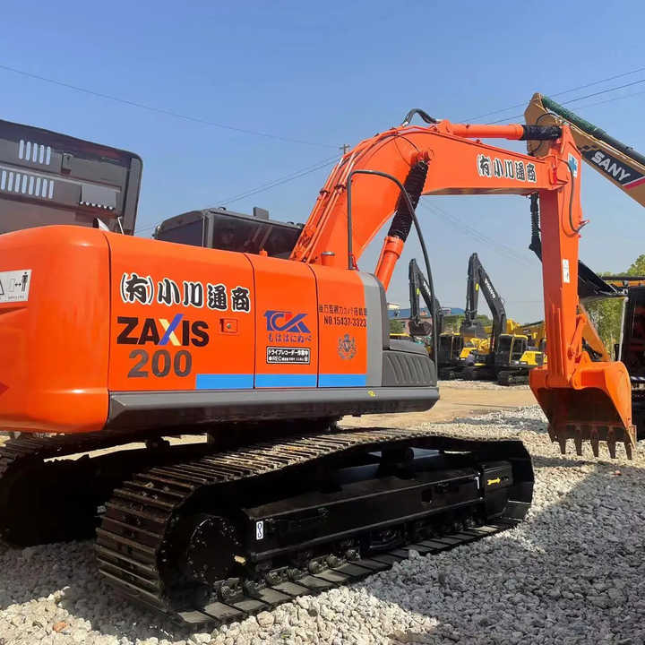 Original Japan Hitachi ZX200-3 Excavator Hitachi Excavator in Low Price for Hot Sale - Paletli ekskavatör: fotoğraf 1 Original Japan Hitachi ZX200-3 Excavator Hitachi Excavator in Low Price for Hot Sale - Paletli ekskavatör: fotoğraf 1