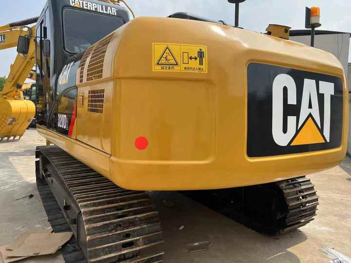 Reasonable Price Japan Original 330d2 Caterpillar Excavator CAT USED 329D2 320D2 325D 315D Excavator - Paletli ekskavatör: fotoğraf 3 Reasonable Price Japan Original 330d2 Caterpillar Excavator CAT USED 329D2 320D2 325D 315D Excavator - Paletli ekskavatör: fotoğraf 3