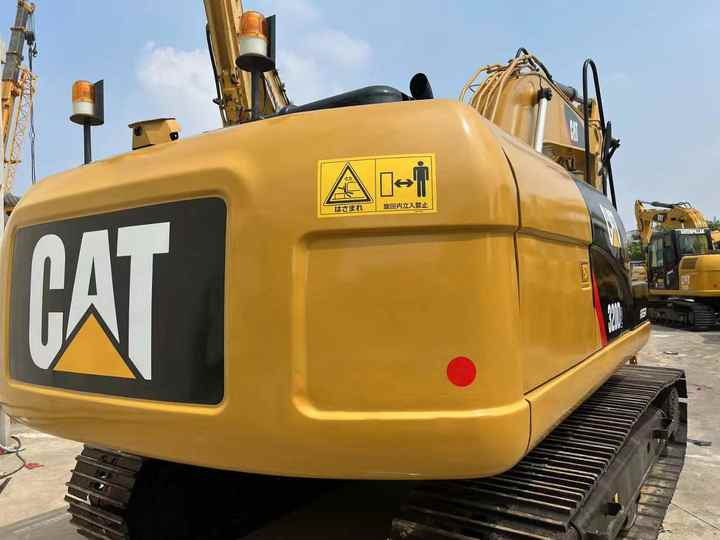 Reasonable Price Japan Original 330d2 Caterpillar Excavator CAT USED 329D2 320D2 325D 315D Excavator - Paletli ekskavatör: fotoğraf 5 Reasonable Price Japan Original 330d2 Caterpillar Excavator CAT USED 329D2 320D2 325D 315D Excavator - Paletli ekskavatör: fotoğraf 5