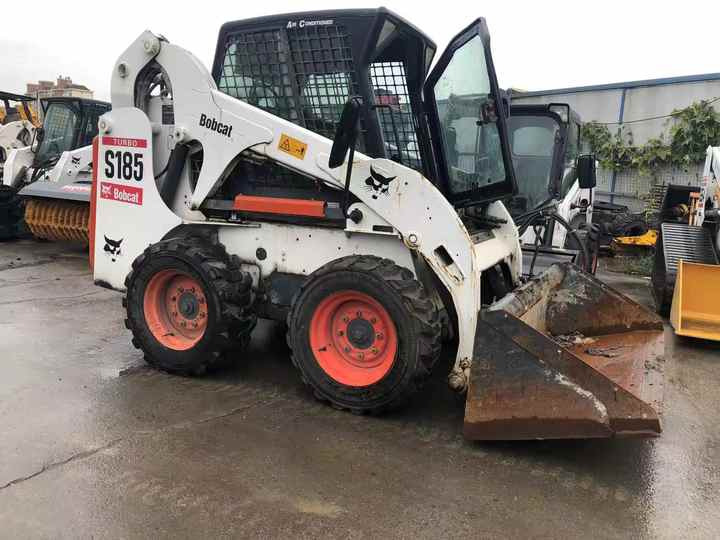 Used Bob Cat Bob Cat S185 Used Mini Skid Steer Wheel Loader Multifunctional Track Loaders Bobcat - Mini yükleyici: fotoğraf 5 Used Bob Cat Bob Cat S185 Used Mini Skid Steer Wheel Loader Multifunctional Track Loaders Bobcat - Mini yükleyici: fotoğraf 5