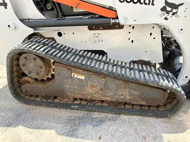 Used Bob Cat Bob Cat T864 Used Mini Skid Steer Wheel Loader Multifunctional Track Loaders Bobcat - Mini yükleyici: fotoğraf 5 Used Bob Cat Bob Cat T864 Used Mini Skid Steer Wheel Loader Multifunctional Track Loaders Bobcat - Mini yükleyici: fotoğraf 5