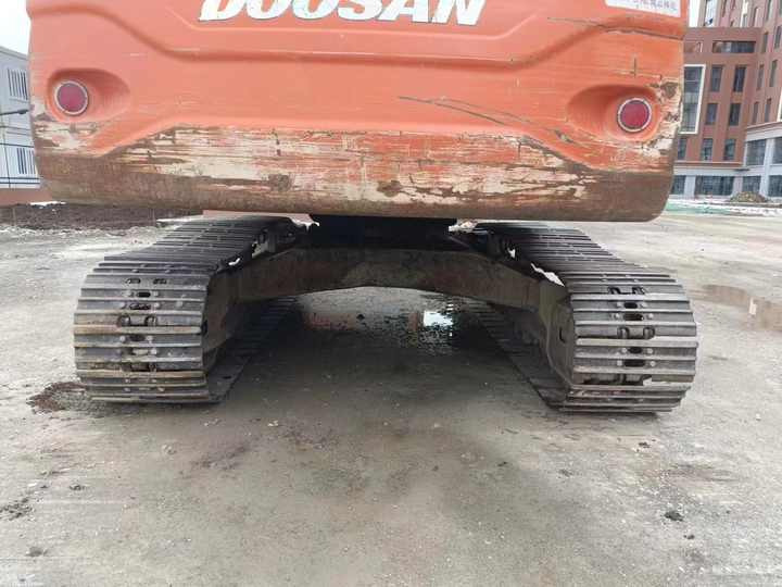 Used Digger Doosan DX225LC-9T Construction Machinery Construction Digger Used Doosan DX225LC-9T Cheap Excavator - Paletli ekskavatör: fotoğraf 5 Used Digger Doosan DX225LC-9T Construction Machinery Construction Digger Used Doosan DX225LC-9T Cheap Excavator - Paletli ekskavatör: fotoğraf 5