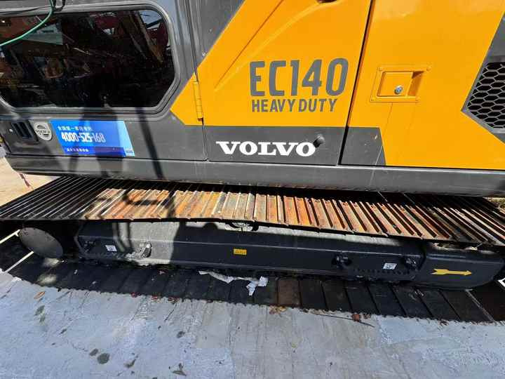 Used Digger VOLVO EC140 Construction Machinery Construction Digger Used VOLVO EC140 Cheap Excavator - Paletli ekskavatör: fotoğraf 5 Used Digger VOLVO EC140 Construction Machinery Construction Digger Used VOLVO EC140 Cheap Excavator - Paletli ekskavatör: fotoğraf 5