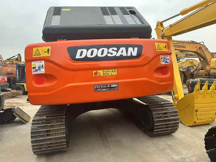 Used Excavator Doosan DX225LC-9 Excavators Mini Equipment Earth Moving Machinery Doosan Digger Excavator for Sale - Paletli ekskavatör: fotoğraf 5 Used Excavator Doosan DX225LC-9 Excavators Mini Equipment Earth Moving Machinery Doosan Digger Excavator for Sale - Paletli ekskavatör: fotoğraf 5