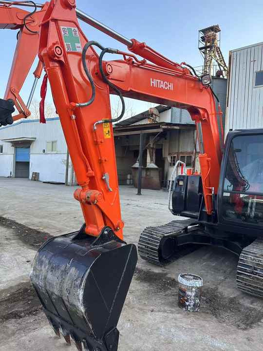 Used Excavator Good Quality Low Price Hitachi ZX70 Excavator in Good Condition for Sale - Paletli ekskavatör: fotoğraf 4 Used Excavator Good Quality Low Price Hitachi ZX70 Excavator in Good Condition for Sale - Paletli ekskavatör: fotoğraf 4