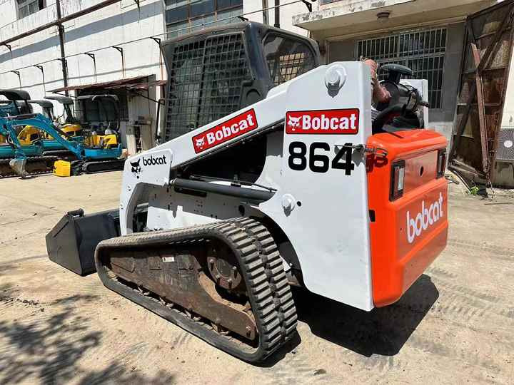 Used Heavy Construction Equipment Crawler bobcat T864 Second Hand Smaller Skid Steers Used Machine for Sale - Mini yükleyici: fotoğraf 4 Used Heavy Construction Equipment Crawler bobcat T864 Second Hand Smaller Skid Steers Used Machine for Sale - Mini yükleyici: fotoğraf 4