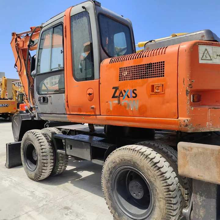 Used Japan Original Brand Hitachi Zx 130w Wheel Excavator Hitachi Zx120 130 200 Excavator for Sale - Ekskavatör: fotoğraf 5 Used Japan Original Brand Hitachi Zx 130w Wheel Excavator Hitachi Zx120 130 200 Excavator for Sale - Ekskavatör: fotoğraf 5