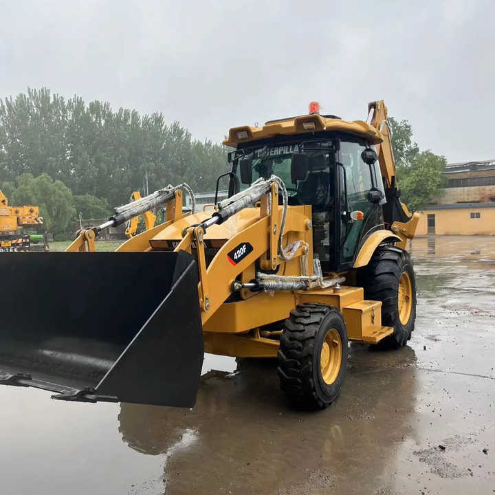 Used Wheel Loader CAT420F Caterpillar 420F Construction Machinery Mini Wheel Skid Steer Loader in Stock - Iş makinesi: fotoğraf 1 Used Wheel Loader CAT420F Caterpillar 420F Construction Machinery Mini Wheel Skid Steer Loader in Stock - Iş makinesi: fotoğraf 1