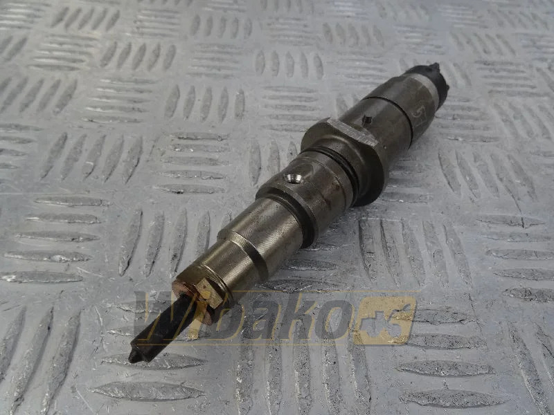 Cummins 5263321 - Enjektör - İş makinaları: fotoğraf 1 Cummins 5263321 - Enjektör - İş makinaları: fotoğraf 1