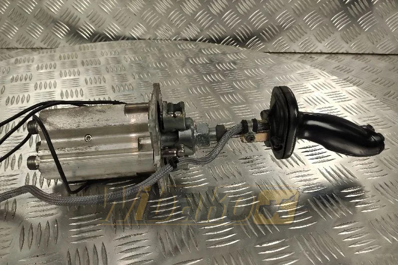 Liebherr 10428597 K140917111257 - Hidrolik Valf - İş makinaları: fotoğraf 2 Liebherr 10428597 K140917111257 - Hidrolik Valf - İş makinaları: fotoğraf 2