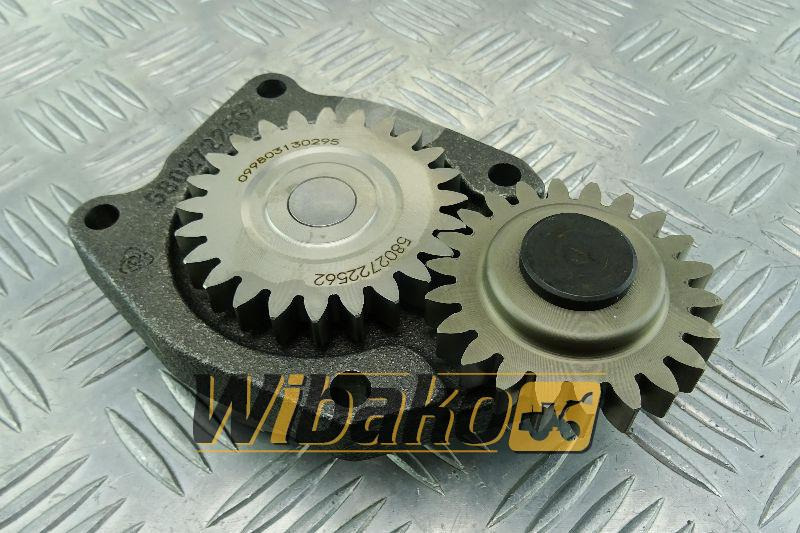 Oil pump Iveco 5802274912 - Yağ pompası - İş makinaları: fotoğraf 1 Oil pump Iveco 5802274912 - Yağ pompası - İş makinaları: fotoğraf 1