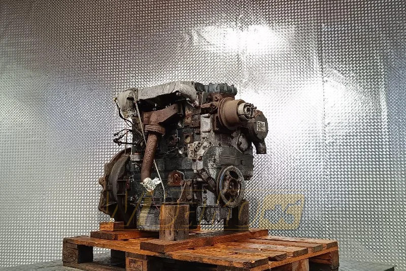 Perkins 1004-4 AA - Motor - İş makinaları: fotoğraf 2 Perkins 1004-4 AA - Motor - İş makinaları: fotoğraf 2