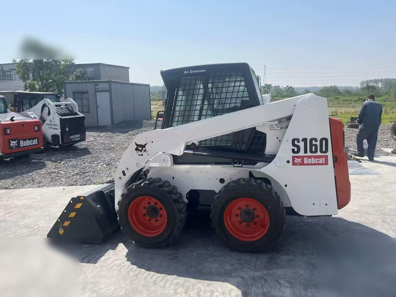 BOBCAT S160 - Mini yükleyici: fotoğraf 3 BOBCAT S160 - Mini yükleyici: fotoğraf 3