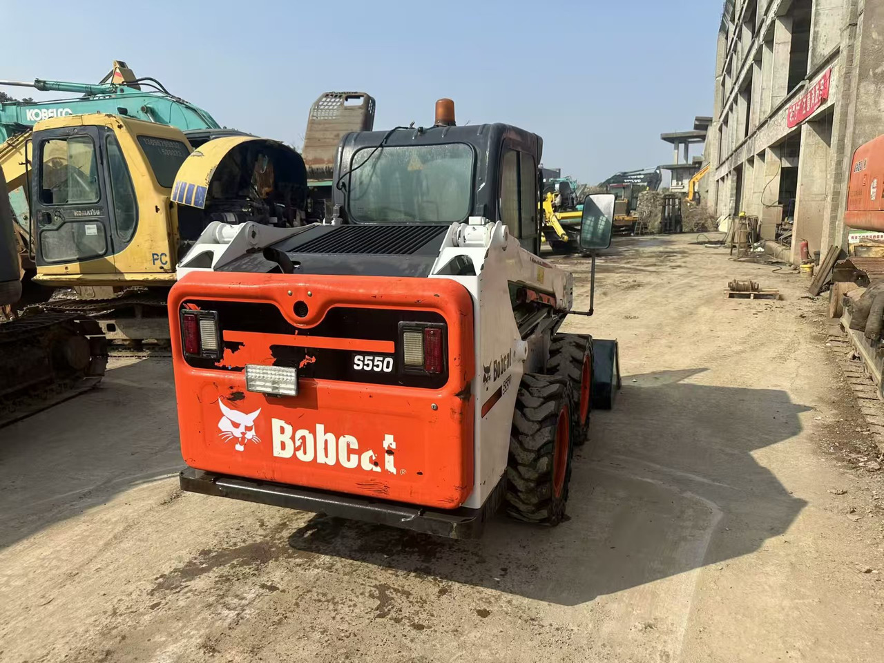 BOBCAT s550 - Tekerlekli yükleyici: fotoğraf 5 BOBCAT s550 - Tekerlekli yükleyici: fotoğraf 5