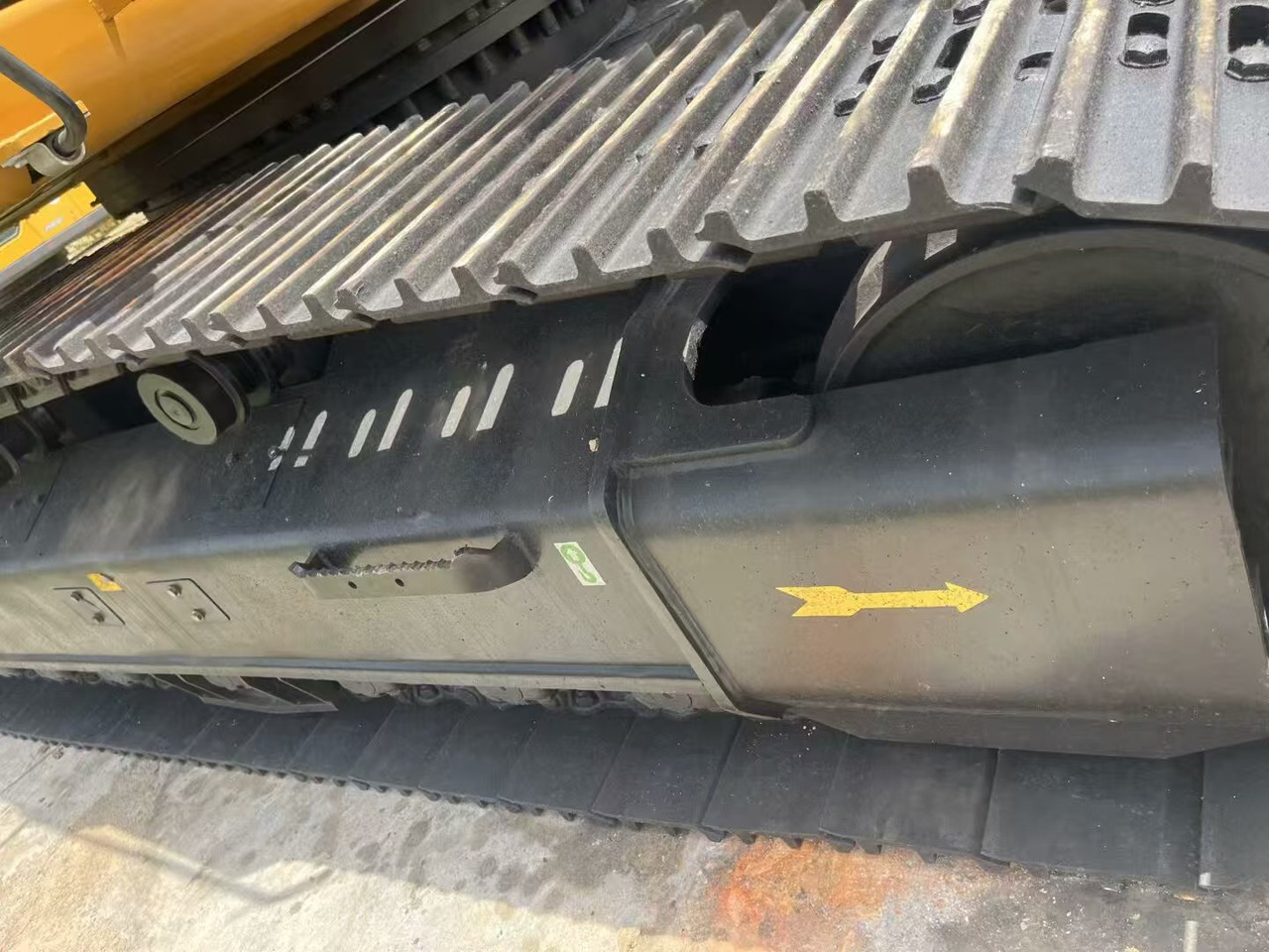 Paletli ekskavatör CATERPILLAR 330D2: fotoğraf 16