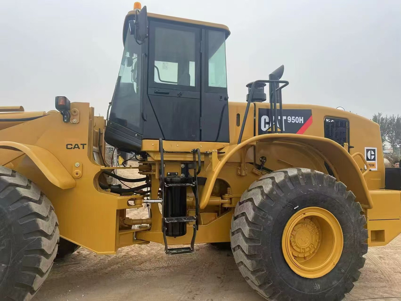 Tekerlekli yükleyici CATERPILLAR 950H: fotoğraf 6
