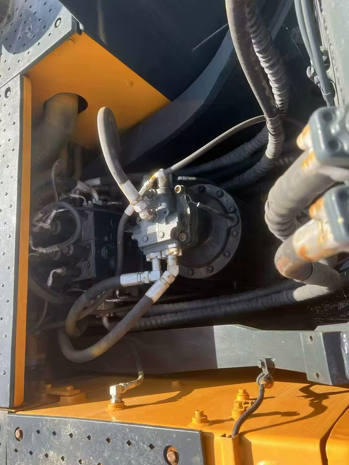 HYUNDAI R305-9 - Paletli ekskavatör: fotoğraf 4 HYUNDAI R305-9 - Paletli ekskavatör: fotoğraf 4