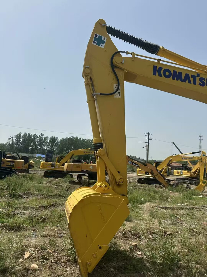 KOMATSU 350 - Paletli ekskavatör: fotoğraf 2 KOMATSU 350 - Paletli ekskavatör: fotoğraf 2