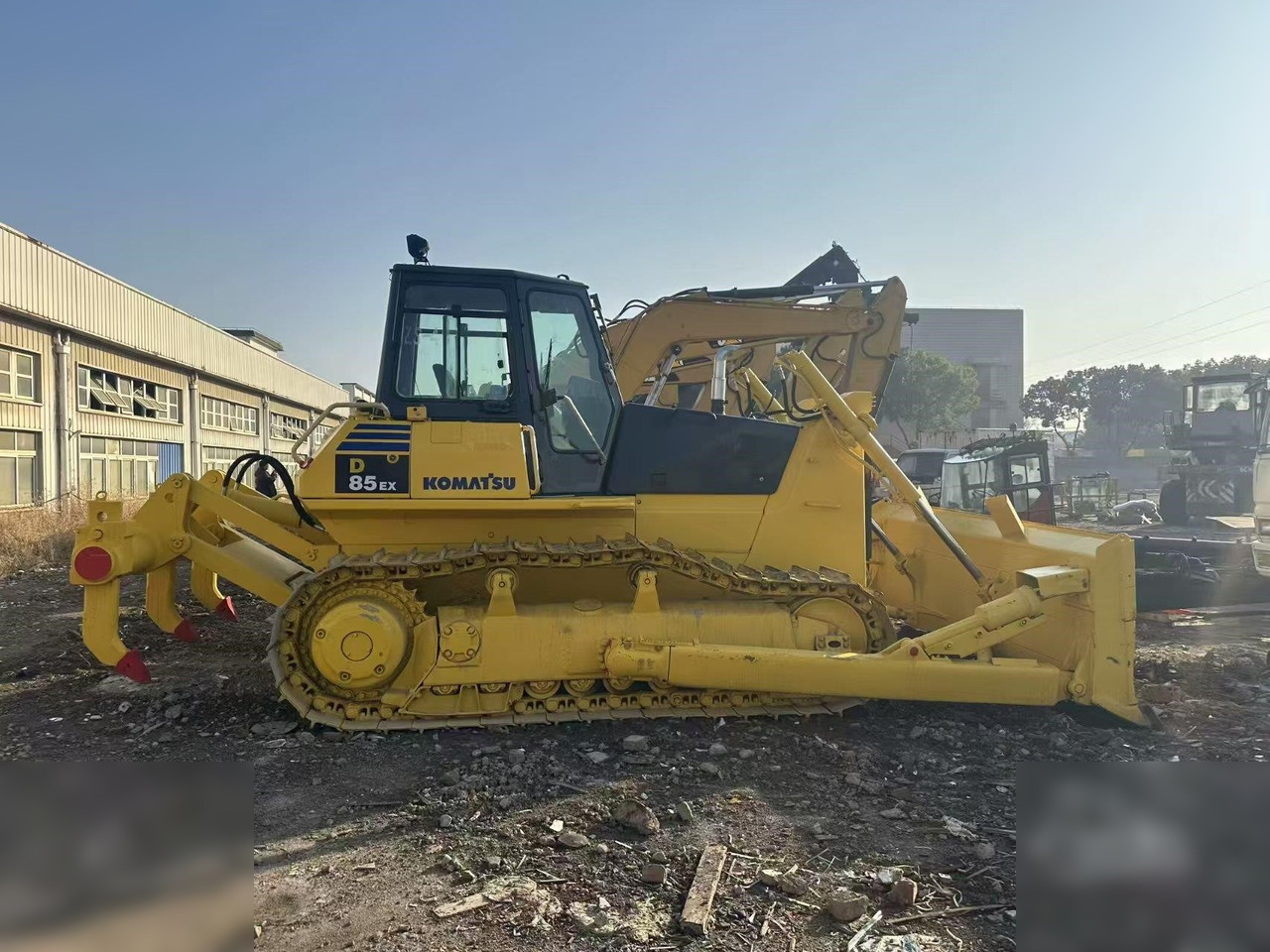 KOMATSU D85EX-18 - Buldozer: fotoğraf 1 KOMATSU D85EX-18 - Buldozer: fotoğraf 1